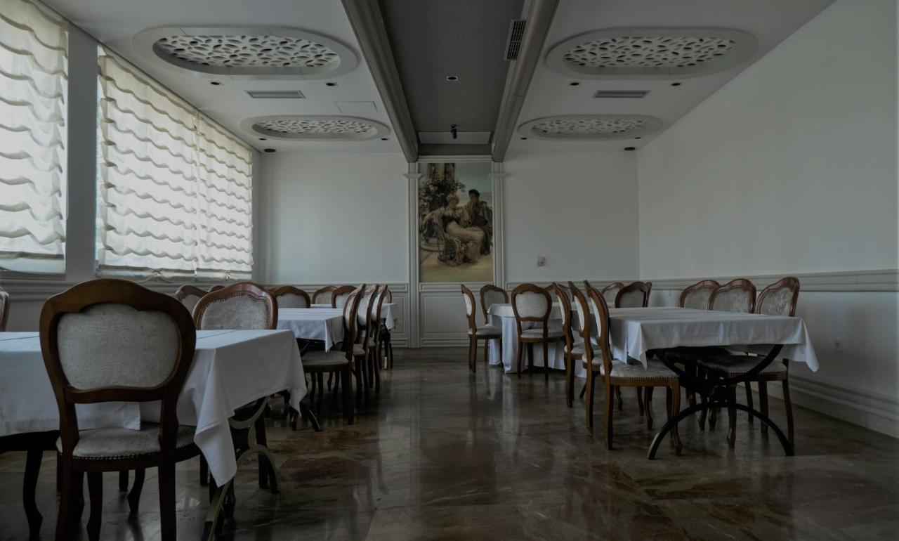 Consul Hotell